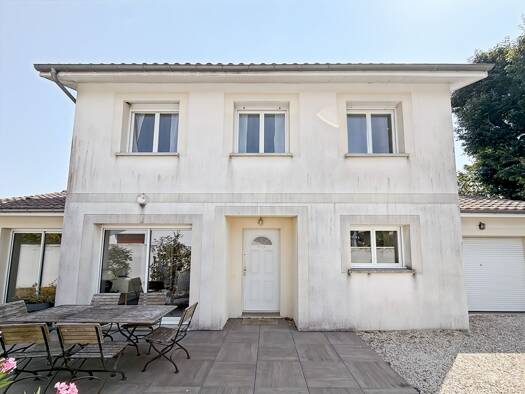 Maison à vendre 519 750 € 5 pièces 4 chambres 100 m² 624 m² de terrain Noës Pessac 33600