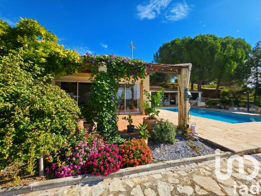 Demeure à vendre 675 000 € 9 pièces 6 chambres 299 m² 4 210 m² de terrain Bélarga 34230