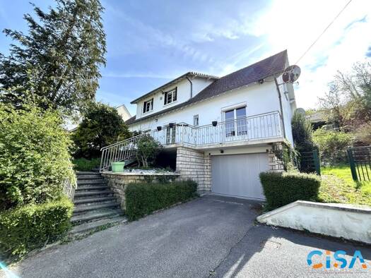 Maison à vendre 353 000 € 8 pièces 5 chambres 190 m² 1 364 m² de terrain Chambly 60230