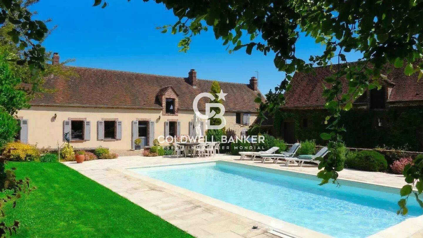 Maison à vendre, 243m², MORTAGNE AU PERCHE