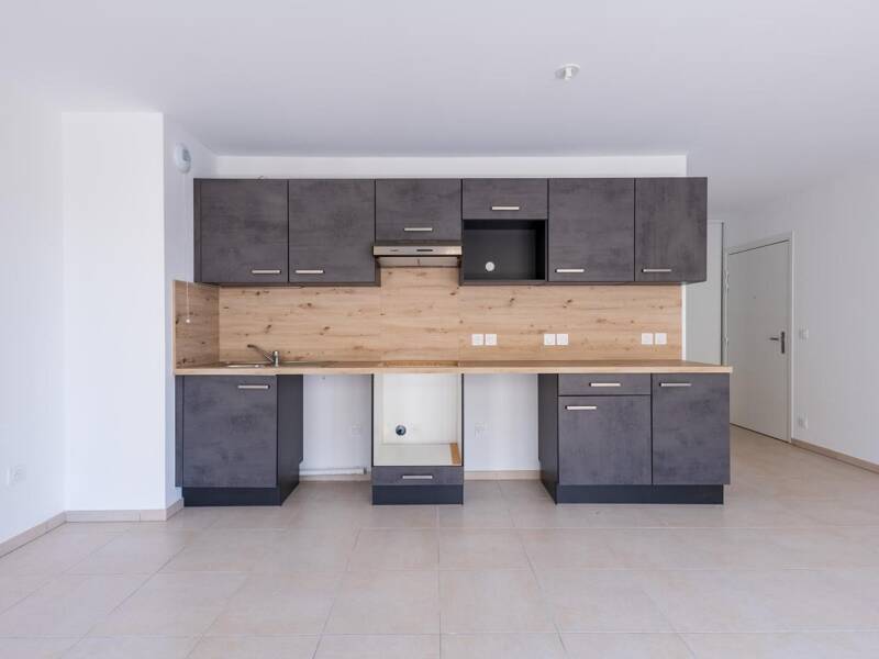 Maison à louer, 37m², MARSEILLE 12E