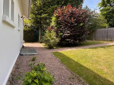 Maison à louer 1 680 € 5 pièces 3 chambres 87 m² 366 m² de terrain Villennes sur Seine 78670