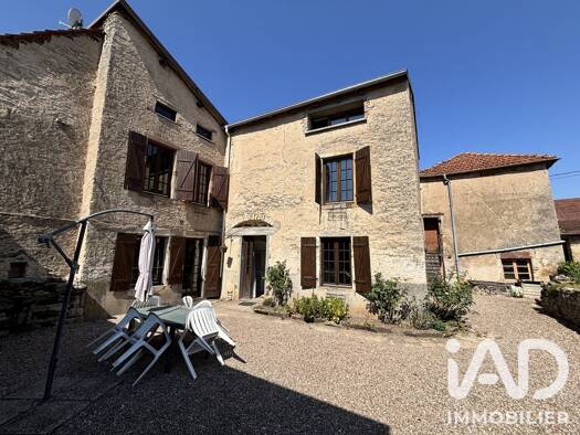 Maison à vendre 215 000 € 6 pièces 5 chambres 204 m² 1 950 m² de terrain Gircourt-lès-Viéville 88500