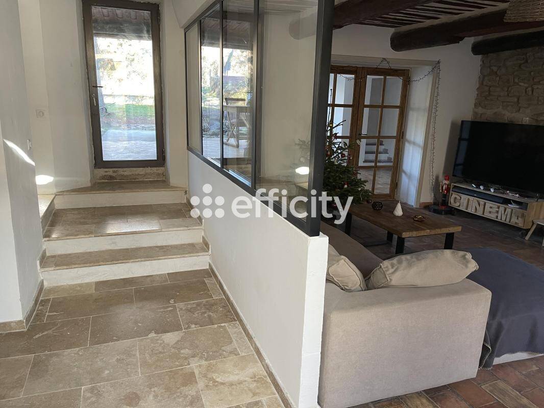 Maison à vendre, 207m², SAINT MARTIN DE CASTILLON