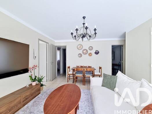 Appartement à vendre 95 000 € 3 pièces 2 chambres 55 m² RDC/5 Beausoleil Nîmes 30000