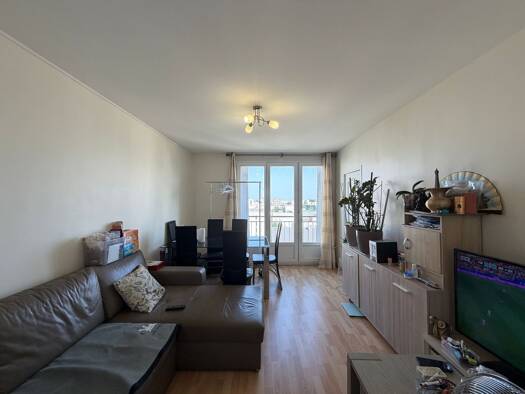 Appartement à vendre 360 000 € 4 pièces 3 chambres 66,69 m² Cité Pierre et Marie Curie Ivry-sur-Seine 94200