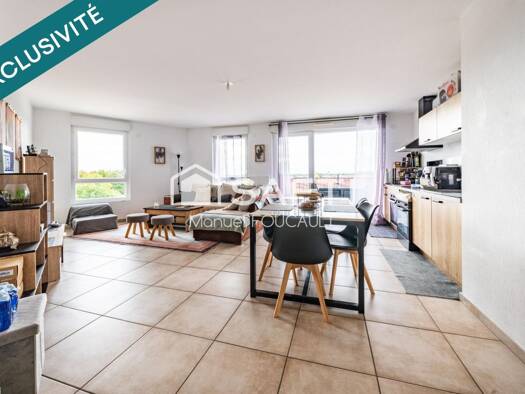 Appartement à vendre 182 000 € 3 pièces 2 chambres 65 m² Étage 3/6 Abattoirs Dijon 21000