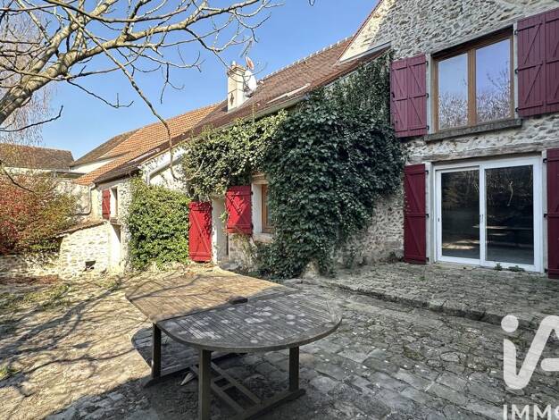 Maison à vendre 530 000 € 8 pièces 4 chambres 245 m² 560 m² de terrain Longpont-sur-Orge 91310