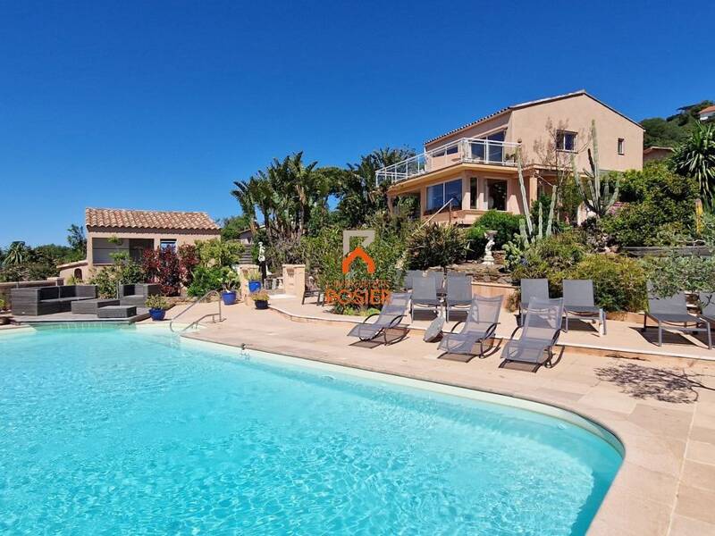 Maison à vendre, 318m², ILE DU LEVANT