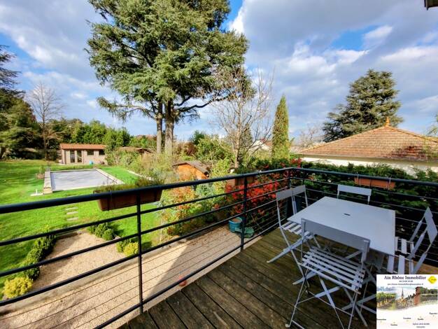 Maison à vendre 675 000 € 8 pièces 5 chambres 175 m² 790 m² de terrain Gleize 69400