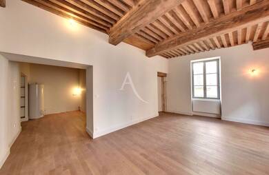 Appartement à vendre 295 000 € 5 pièces 3 chambres 103 m² Étage 1/4 Macon 71000