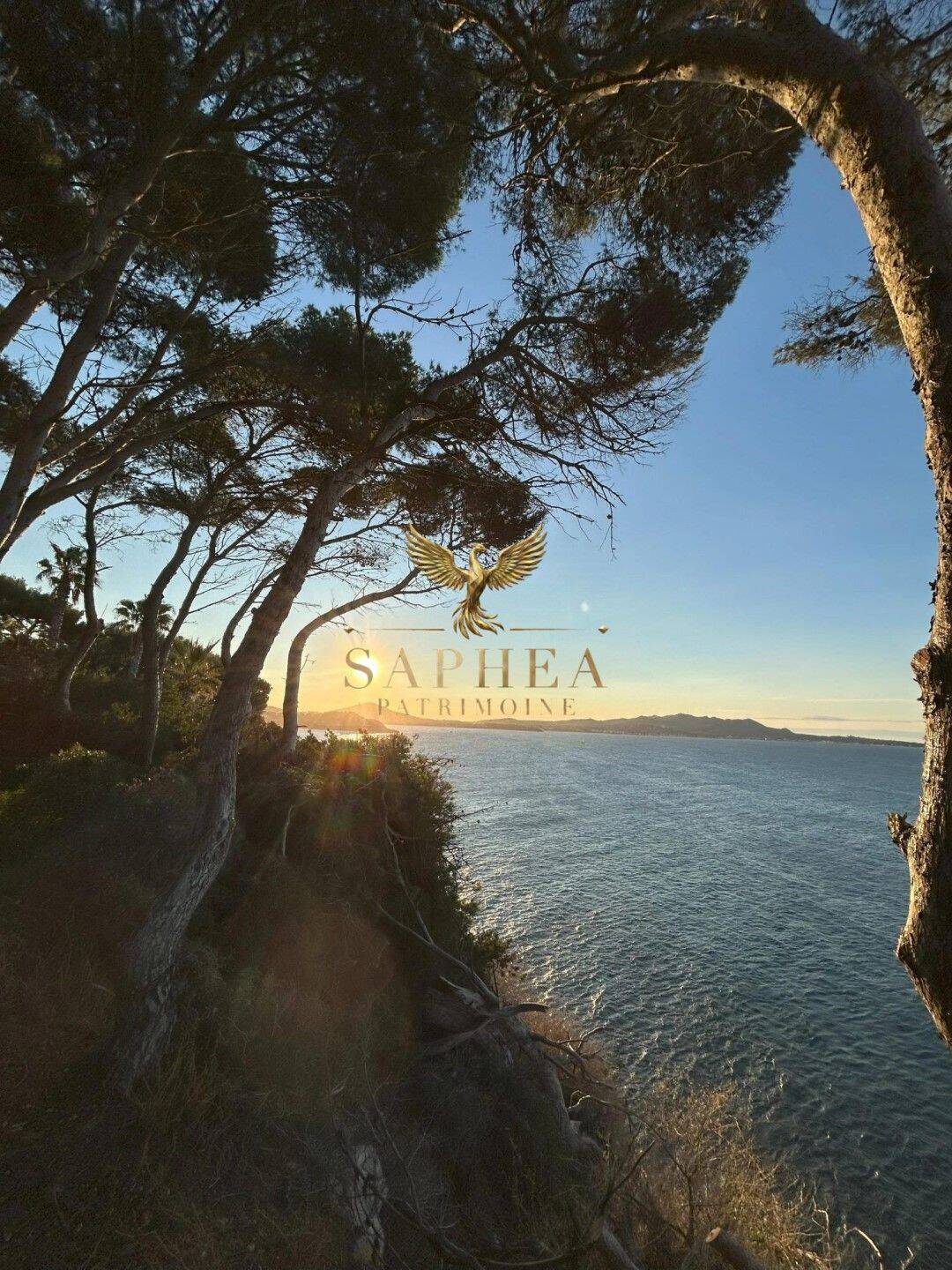 Maison à vendre, 300m², SANARY SUR MER