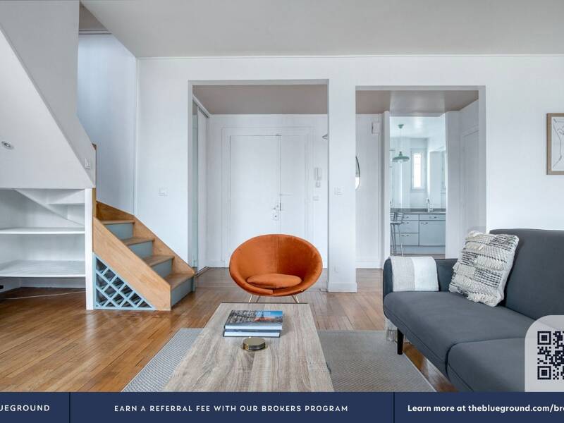 Maison à louer, 138m², PARIS 16E