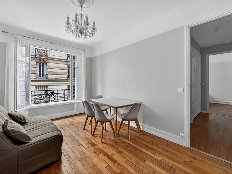 Maison à louer, 38m², PARIS 18E