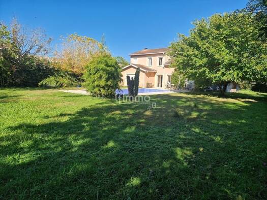 Maison à vendre 1 170 000 € 7 pièces 5 chambres 202 m² 1 200 m² de terrain Cheneraie-Lavigne Le Bouscat 33110