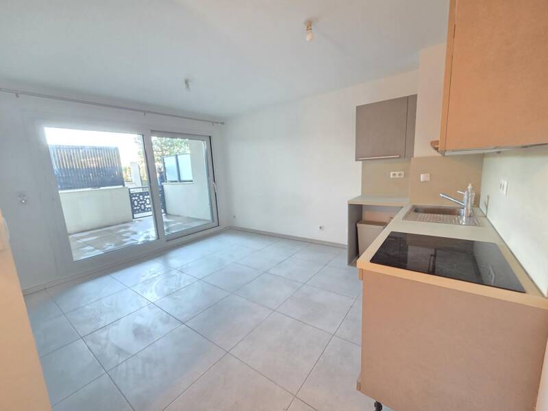 Maison à louer, 36m², SANARY SUR MER