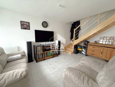 Maison à vendre 223 000 € 3 pièces 2 chambres 62 m² 81 m² de terrain Mormant 77720