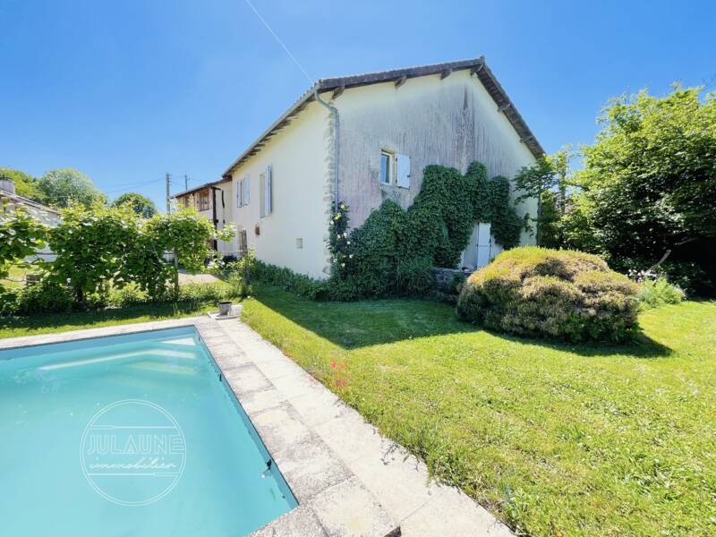 Maison à vendre, 253m², LE VIGEN