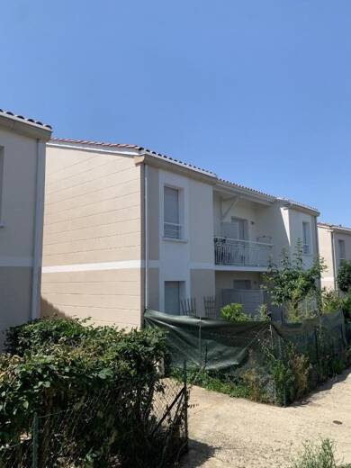 Appartement à louer 750 € 3 pièces 2 chambres 55 m² Dernier étage, Étage 1/1 Val de Virvée 33240