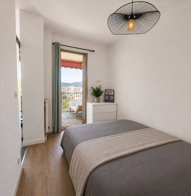 Magnifique 2 pièces meublé avec terrasse et vue mer — 7