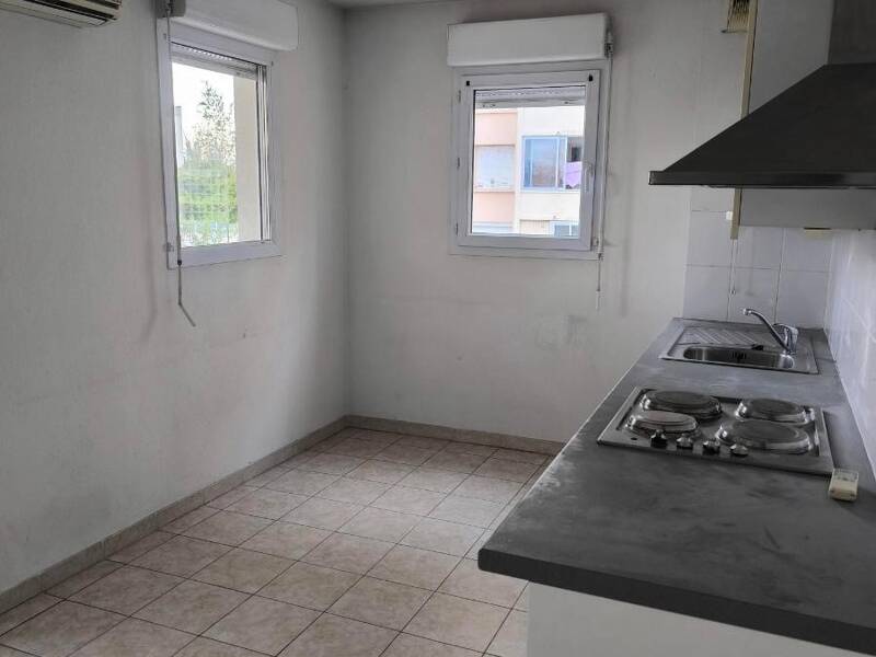 Maison à louer, 44m², NIMES