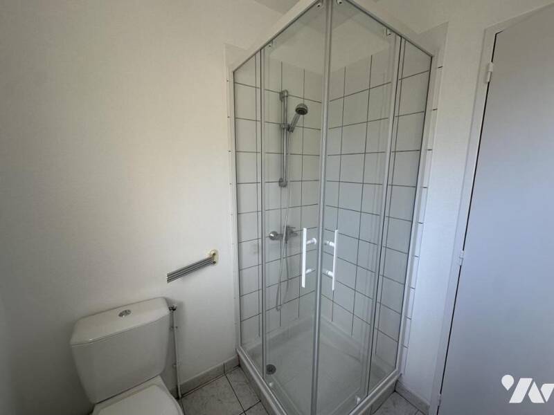 Maison à louer, 70m², MONTREUIL SUR MAINE