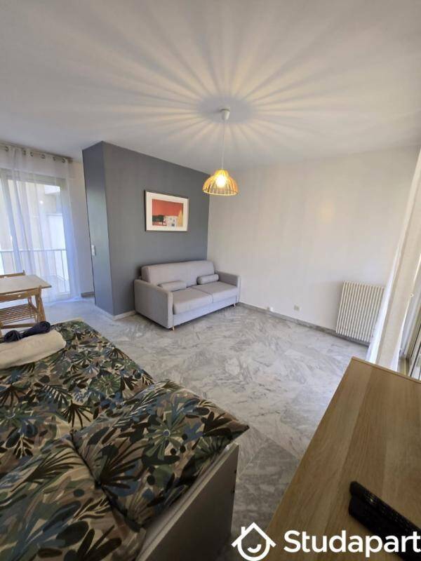 Maison à louer, 30m², ANTIBES