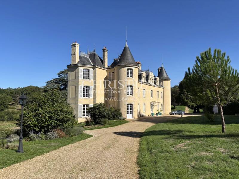 Maison à vendre, 1070m², POITIERS