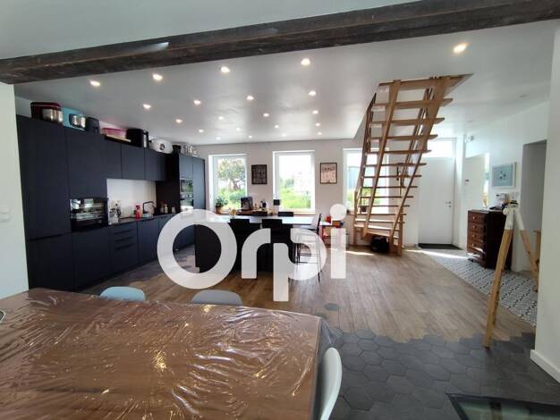 Maison à vendre 442 045 € 4 pièces 3 chambres 165,7 m² 102 m² de terrain Nomain 59310