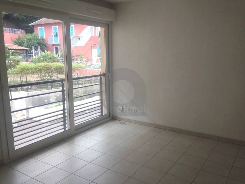 Maison à louer, 24m², MENTON