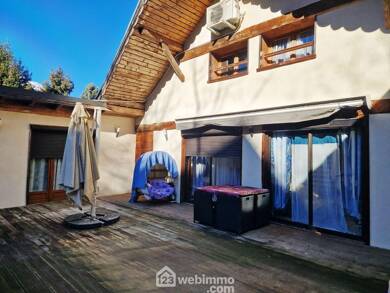 Chalet à vendre 660 000 € 6 pièces 1 chambre 439 m² 3 096 m² de terrain Venthon 73200