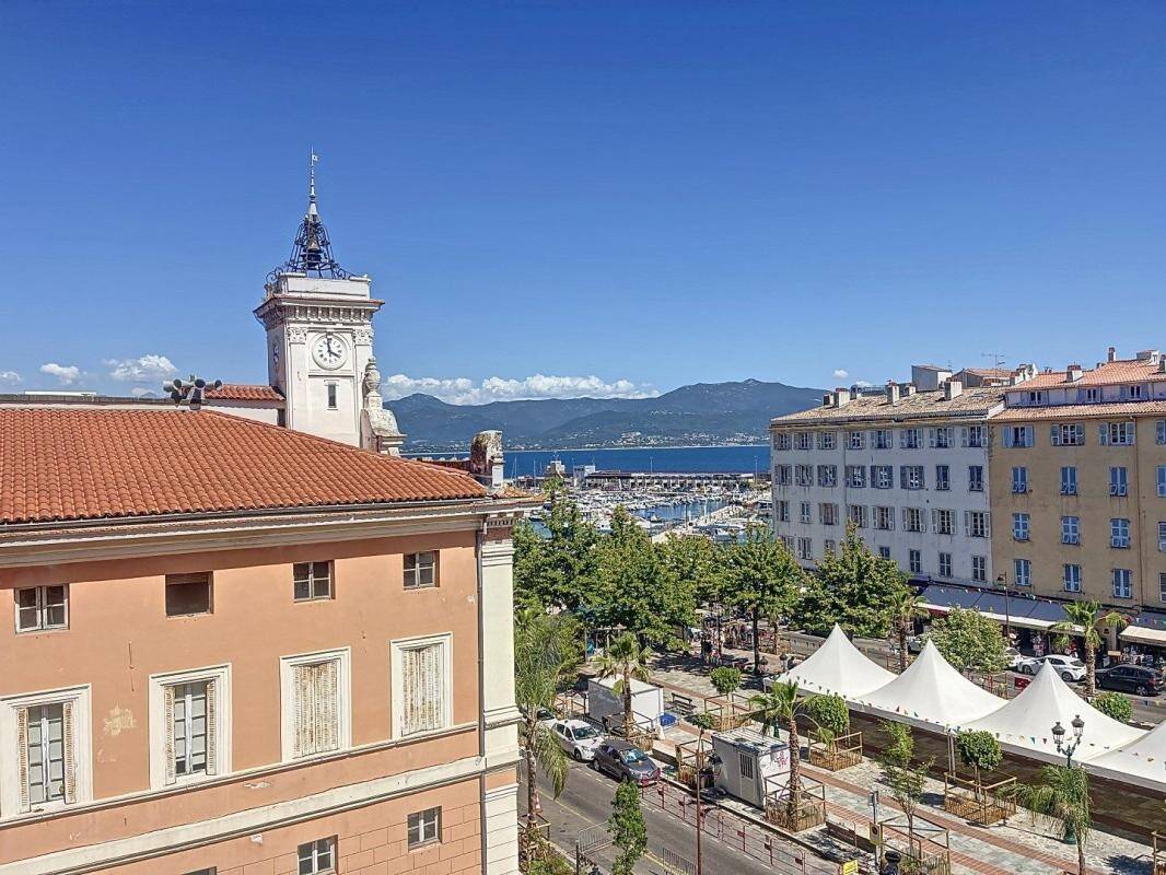 Maison à louer, 64m², AJACCIO