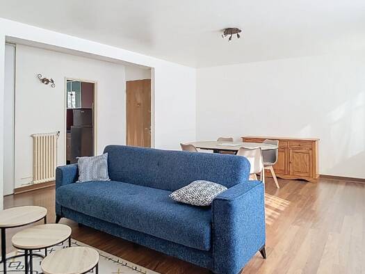 Appartement à louer 895 € 3 pièces 2 chambres 65 m² 1er étage Centre Ville Etampes 91150