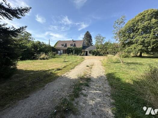 Maison à vendre 115 500 € 4 pièces 3 chambres 3 423 m² de terrain Neuvy-Sautour 89570