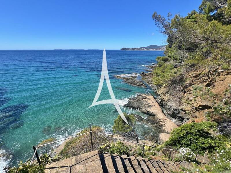 Maison à vendre, 210m², LA CROIX VALMER