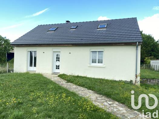 Pavillon à vendre 133 000 € 5 pièces 4 chambres 93 m² 1 108 m² de terrain Vimory 45700