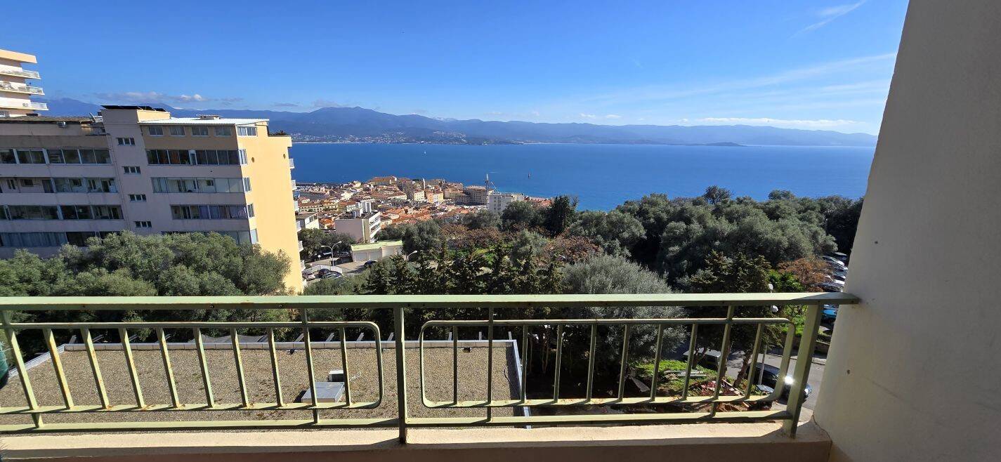 Maison à vendre, 88m², AJACCIO