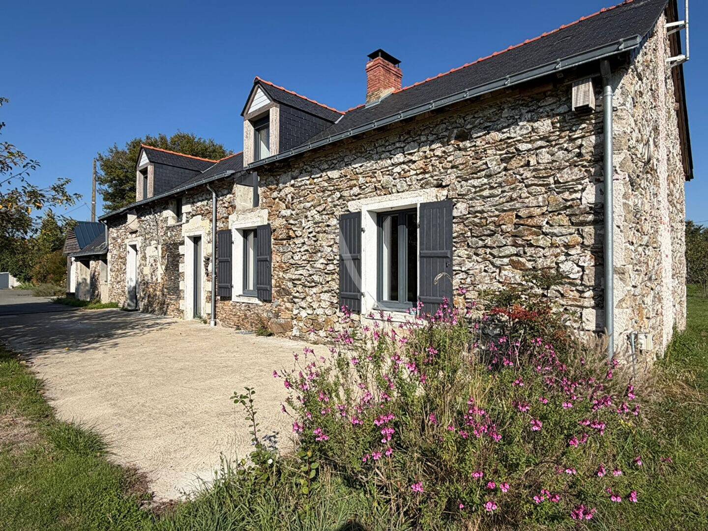 Maison à vendre, 198m², MOZE SUR LOUET