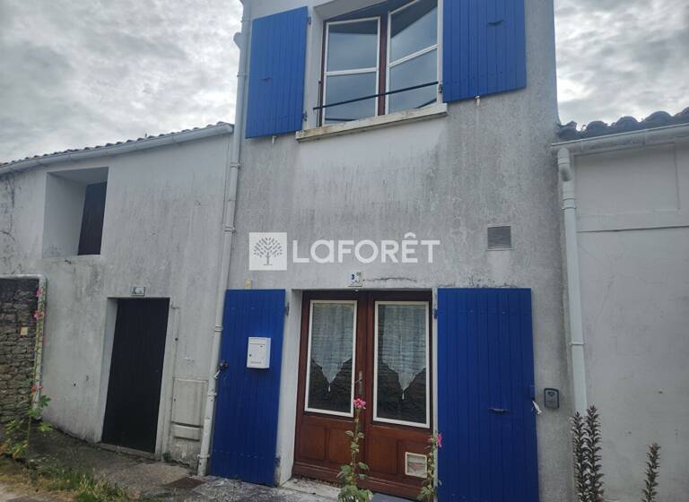 Maison à vendre 147 000 € 3 pièces 2<br/>chambres 44 m²<br/>superficie Île D'Oléron La Bree les Bains 17840