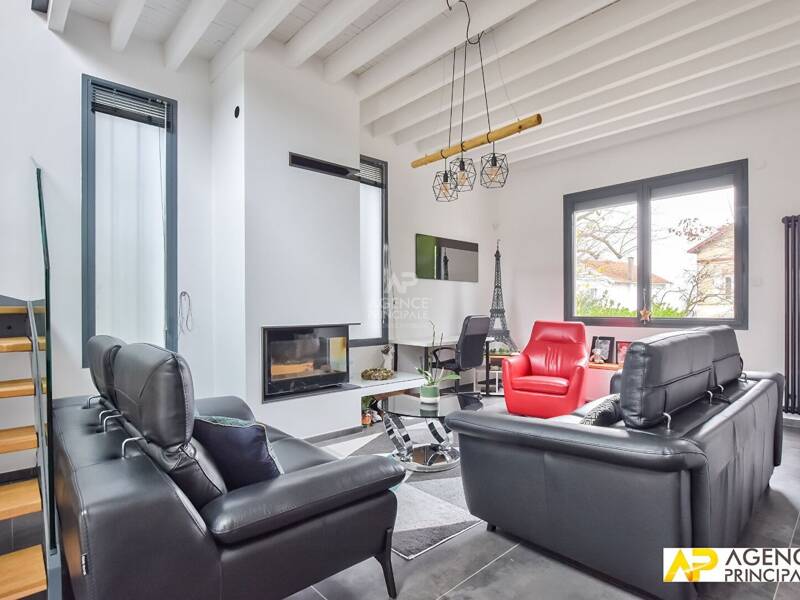 Maison à vendre, 165m², LE MESNIL LE ROI