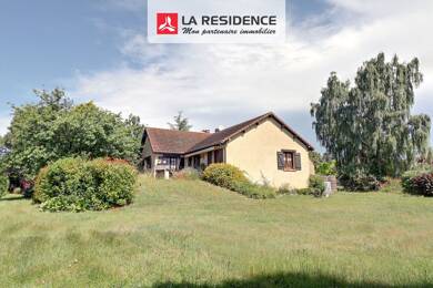 Maison de plain-pied à vendre 220 500 € 5 pièces 3 chambres 90 m² 3 670 m² de terrain Ezy sur Eure 27530