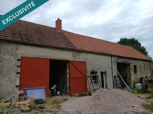 Maison à vendre 121 000 € 2 pièces 1 chambre 46 m² 20 000 m² de terrain Auxy 71400