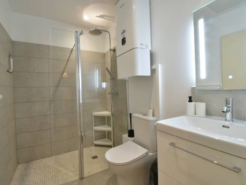 Maison à louer, 24m², SAINTE LIVRADE SUR LOT