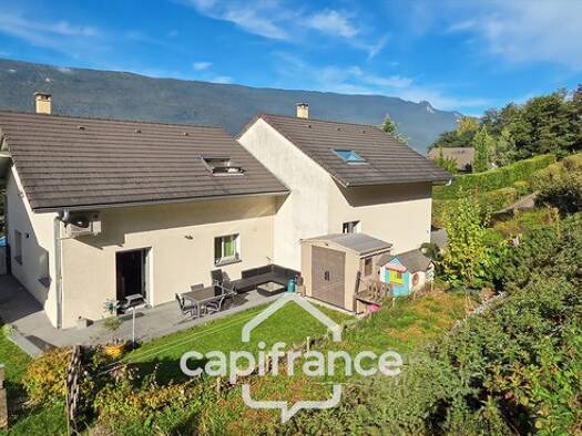Maison à vendre 408 000 € 4 pièces 3 chambres 90 m² 383 m² de terrain Voglans 73420