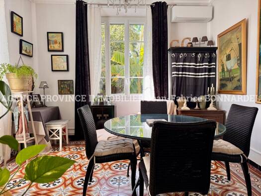 Appartement à vendre 269 000 € 5 pièces 1 chambre 87,5 m² RDC/2 Peripherie Nord Est Sud Est Nyons 26110