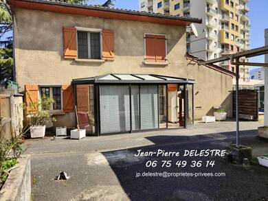 Maison à vendre 240 000 € 3 pièces 2 chambres 75 m² 740 m² de terrain Frange Verte-Commanderie Échirolles 38130