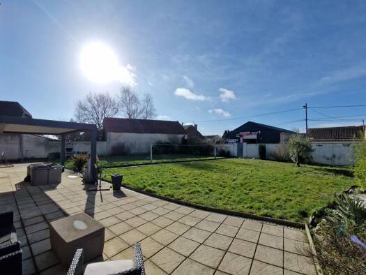 Maison à vendre 230 000 € 7 pièces 5 chambres 175 m² 827 m² de terrain Sailly-Labourse 62113