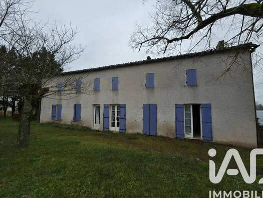 Maison à vendre 155 000 € 6 pièces 5 chambres 167 m² 3 077 m² de terrain Saint-Philippe-du-Seignal 33220