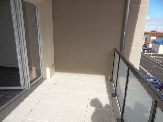 Appartement à louer 598 € 2 pièces 1 chambre 41,8 m² Étage 2/2 Roussimort Frouzins 31270