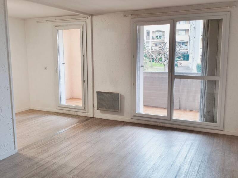 Maison à louer, 60m², MOUANS SARTOUX